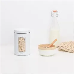 Brabantia Vensterbus 1,4 L Wit 3 Brabantia Vensterbus 1,4 L Wit -Keukengerei Verkoop 101 6082 2 1